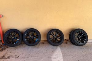 Cerchi M bmw X5 r20 e gomme invernali 90%