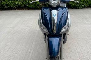 Piaggio Medley 125