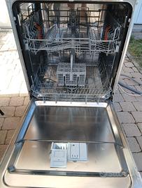 lavastoviglie hotpoint ariston a + 13 coperti 
