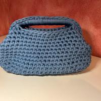 Borsa a mano artigianale – Azzurro Polvere