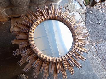 specchio a forma di sole