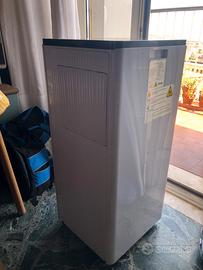 Climatizzatore portatile praticamente nuovo