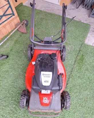 Tagliaerba Tosaerba Husqvarna LC 353AWD - 4×4