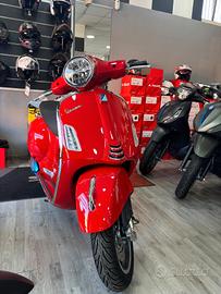 Piaggio Vespa 310 GTS super accessori inclusi