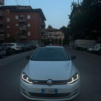 Golf 7 1.6. 110cv 2013