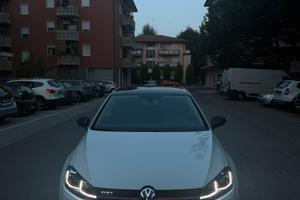Golf 7 1.6. 110cv 2013