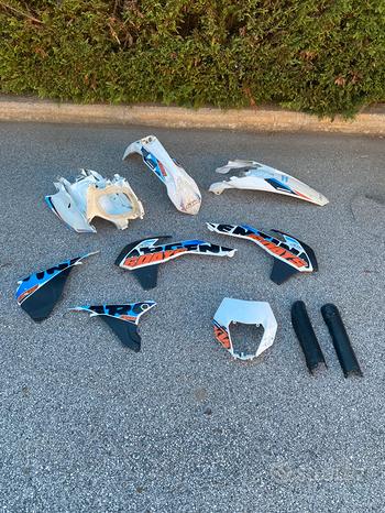 Plastiche ktm exc 125 sixdays Argentina