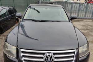Cofano VOLKSWAGEN TOUAREG del 2005
