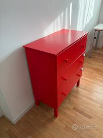 Cassettiera ikea rossa
