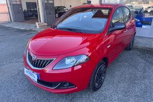 Lancia Ypsilon 1.0 Hybrid Gold