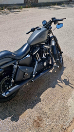 Harley davidson sportster iron 883 gray