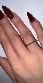 Anello in oro bianco 18K