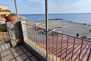 Casa a Fuscaldo Marina direttamente sul mare
