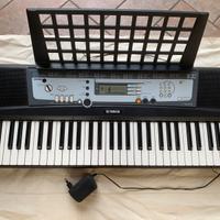 Pianola  Yamaha con caricatore