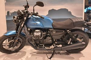 Moto Guzzi V7 Stone
