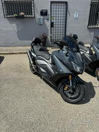 Tmax 530 iron Max 2015 19 mila km
