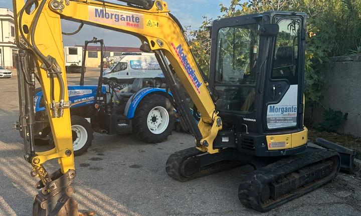 Miniescavatore Yanmar Vio 38 quintali ore 1300