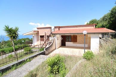 PORZIONE DI QUADRIFAMILIARE A VIBONATI