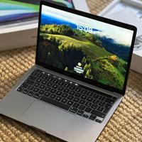 Apple MacBook Pro M2