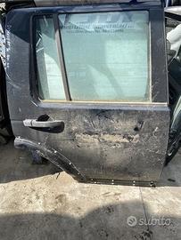 Porta post dx land rover discovery