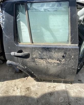 Porta post dx land rover discovery