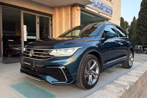 VOLKSWAGEN Tiguan 2.0 TDI 150 CV SCR DSG R-Line