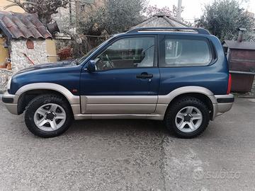 Suzuki gran vitara 