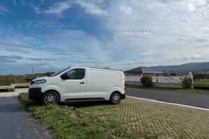 Opel Vivaro 2023 145 cv