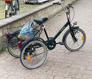 Triciclo da adulto