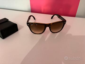 Occhiali da sole rayban wayfarer