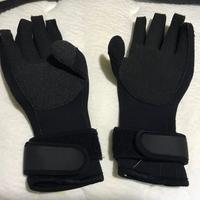 Guanti e scarpe in goratex