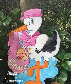 Cicogna in legno fiocco sagoma festa nascita