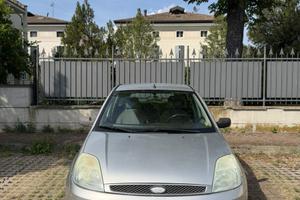 Ford fiesta 2003