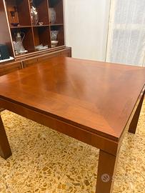 Tavolo quadrato