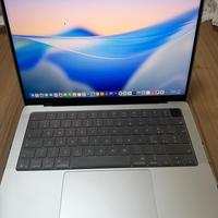 Macbook  pro m5 2025 1TB 16gb silver come nuovo