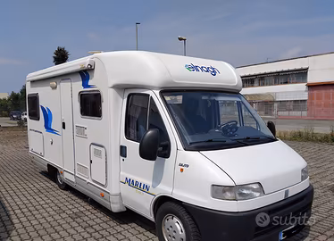 Camper semintegrale