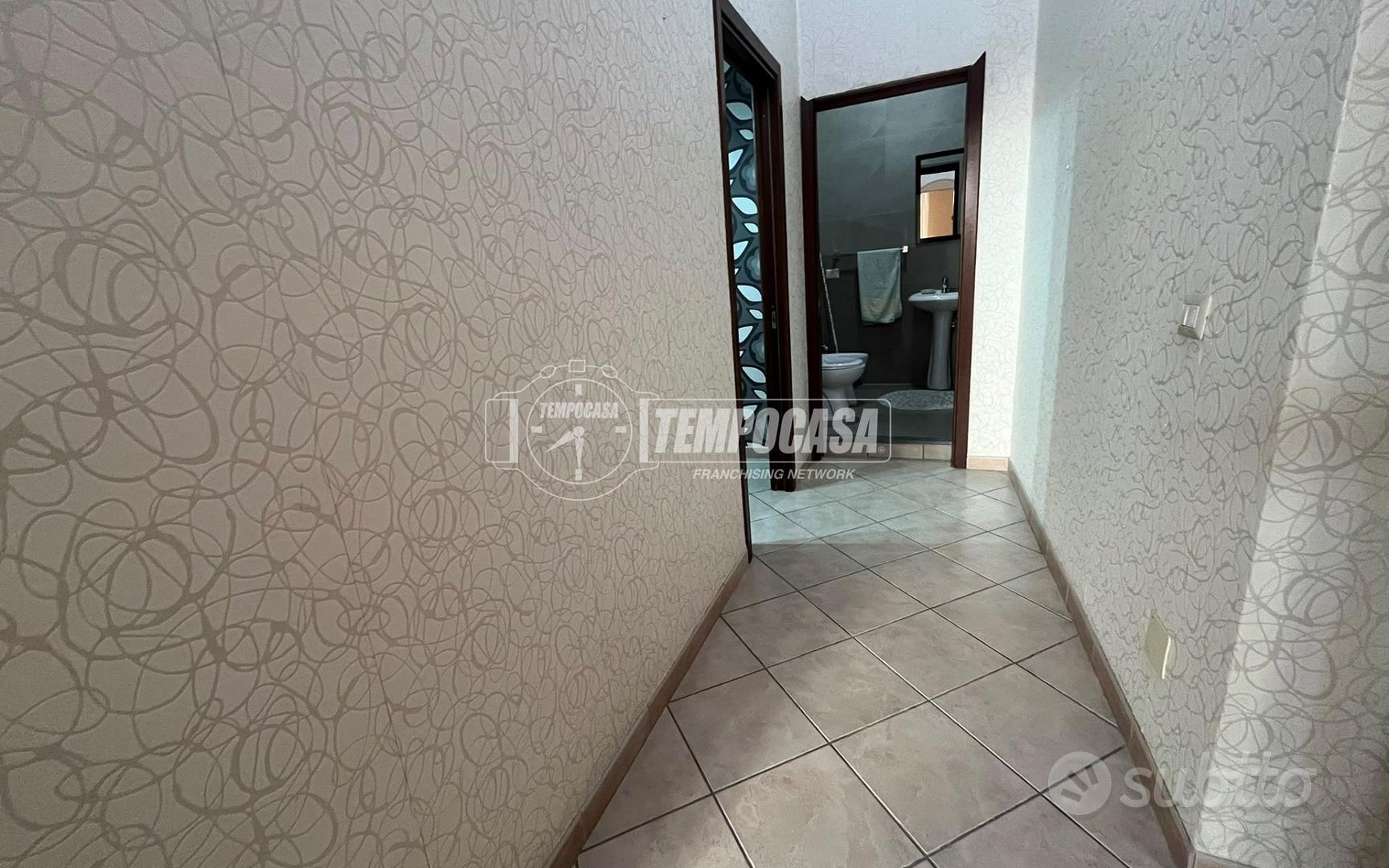 Apartment in Napoli, Porta Nolana, Municipalità 2 - Altro