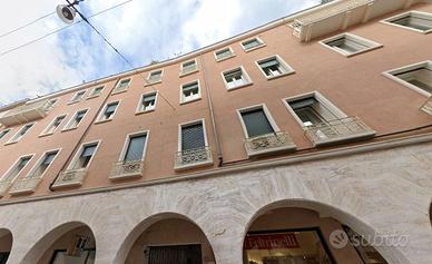 Appartamento con doppia esposizione