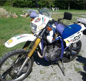 Suzuki Dr 650 SE