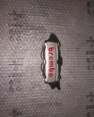 pinza freno anteriore dx brembo m4 radiale