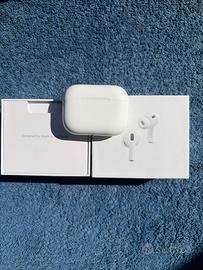 AirPods Pro Apple con custodia di ricarica