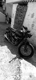 Triumph Bonneville t100