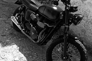 Triumph Bonneville t100