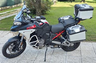 Ducati Multistrada V4  Rally Travel Radar Dark 