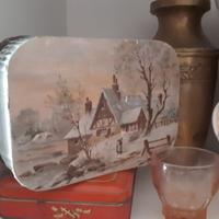 scatola in cartone di confetti con centrino 1950