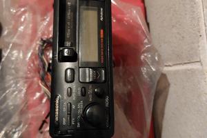 autoradio vintage con mangiacassette