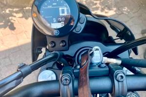 Yamaha XSR700 anno 2023