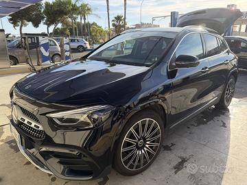 MERCEDES GLA 200D AMG ADVANCED PLUS
