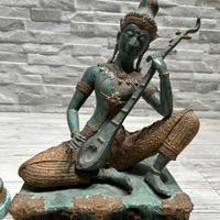 statuine stile indiano