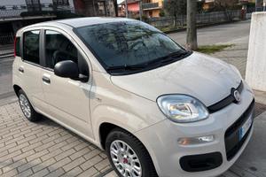 Panda 1.2 2017 SOLI 15600km, 9000€ tratt.